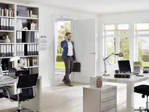 Barrier-free working Barrier-free working already plays an important role and will continue to gain importance in the future. The door operator PortaMatic can be integrated into all non-public areas at your workplace,...