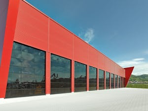 Industrial Sectional Doors These space-saving door systems can be adapted to different industrial facilities using various track applications. This gives you planning reliability when building a new facility or renovating....