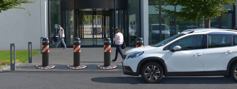 Mobile vehicle barriers