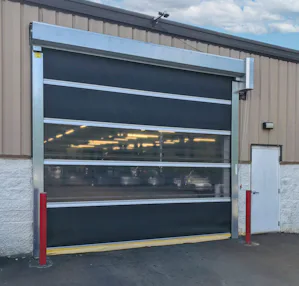 Hoods / Gearbox Heaters Options such as hoods and motor / gearbox heater make it possible to install the Speed-Master® 2600 L on the building exterior so that high traffic door openings can be just as useful and efficient...