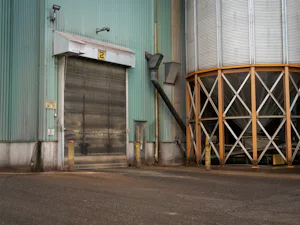 HD-CD 3025 Chain Drive Rubber Door What are the main challenges to consider for grain mill doors?
Commercial grain mills face energy-intensive processes (grinding, drying, conveying) while meeting strict quality control and food...