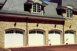 Wood - Heritage Classic™ E-Series Handcrafted by skilled artisans from select woods such as cedar, tight knot cedar, redwoods, knotty alder, VG fir, meranti, and other fine woods, the Heritage Classic™ is one of finest carriage house...