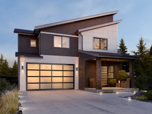 Start now
You can quickly and easily get an overview of the... Start now
You can quickly and easily get an overview of the available designs and colors with Hörmann Door Visualizer. By selecting a wide variety of product options such as the design, color or...