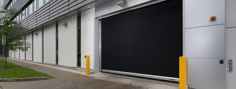 HD-CD 2530 low headroom rubber door for parking applications